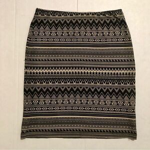 NWOT Tally Weijl Printed Pencil Mini Skirt (XS)